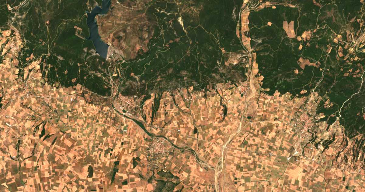 Satelitska karta: Omirikón