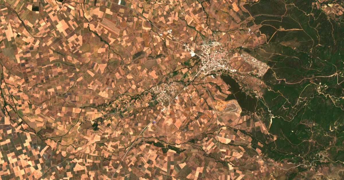 Satelitska karta: Arsákeion