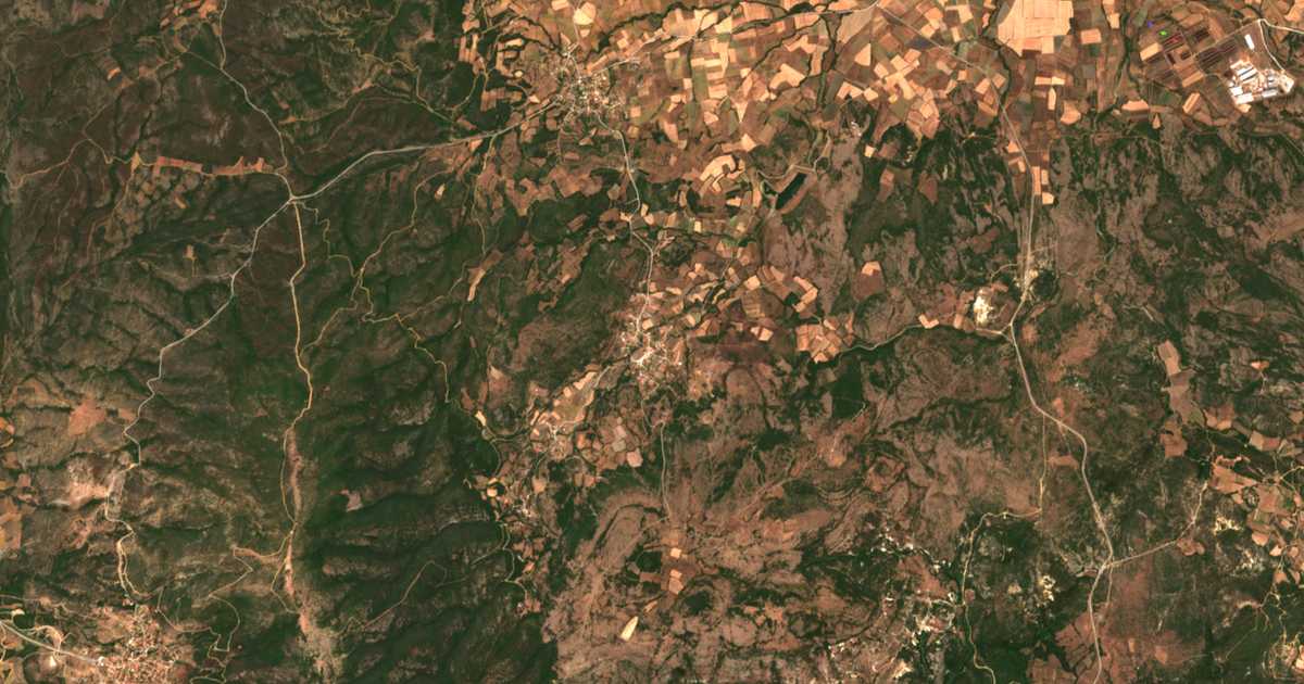 Satelitska karta: Askitaí
