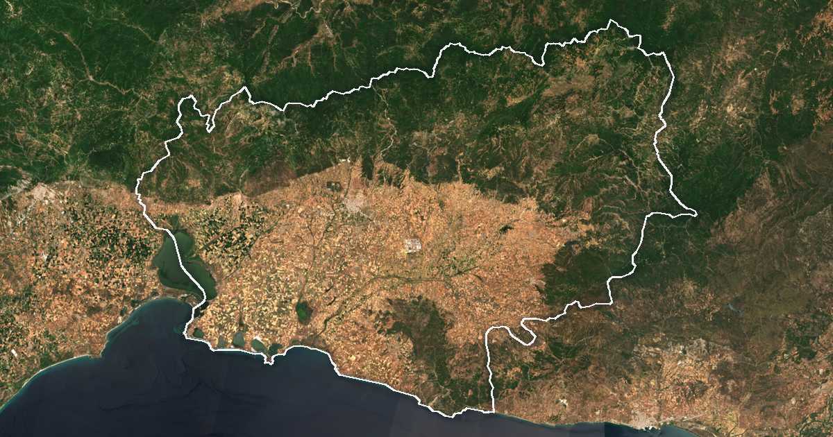 Satelitska snimka s ucrtanom granicom: Perifereiakí Enótita Rodópis