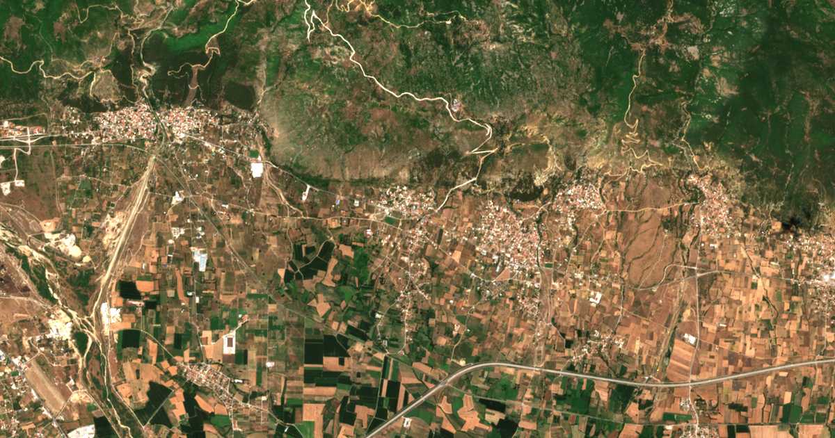 Satelitska karta: Lefkópetra