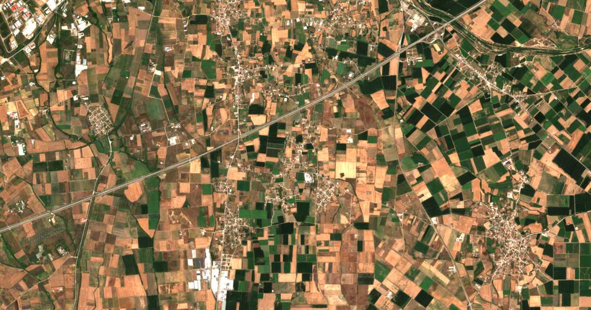 Satelitska karta: Palaión Katrámion