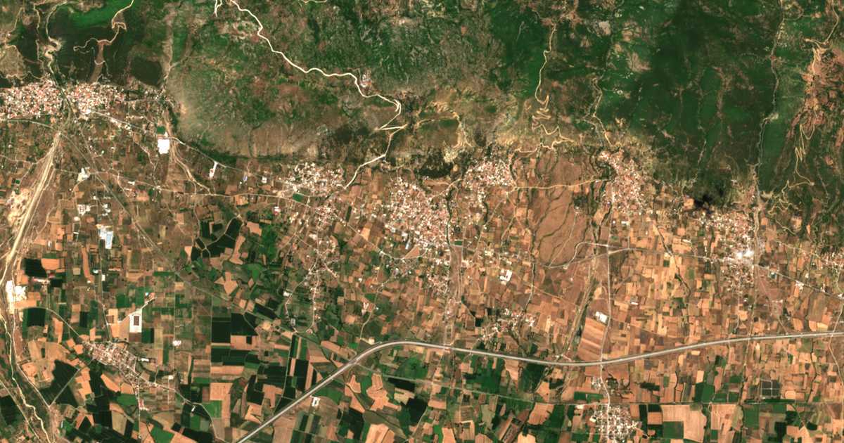 Satelitska karta: Séleron