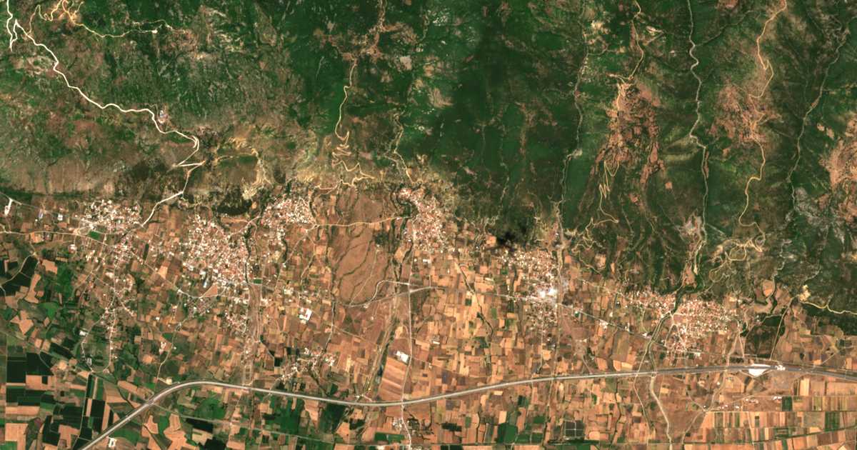Satelitska karta: Símantra