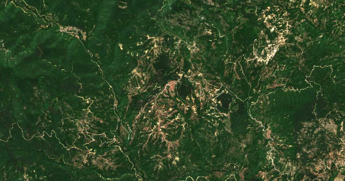 Satelitska karta: Oraíon
