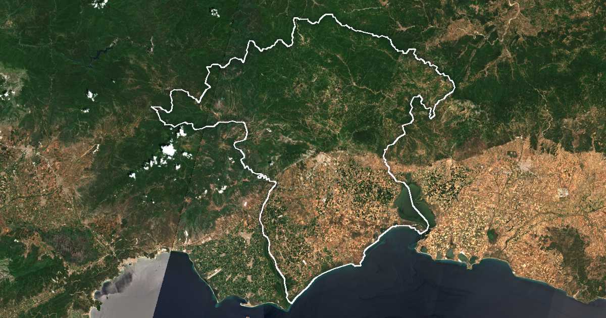 Satelitska snimka s ucrtanom granicom: Perifereiakí Enótita Xánthis