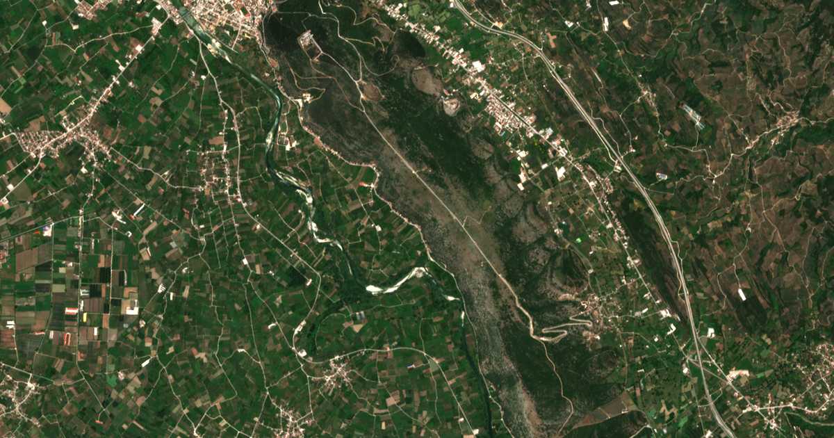 Satelitska karta: Glykórrizon
