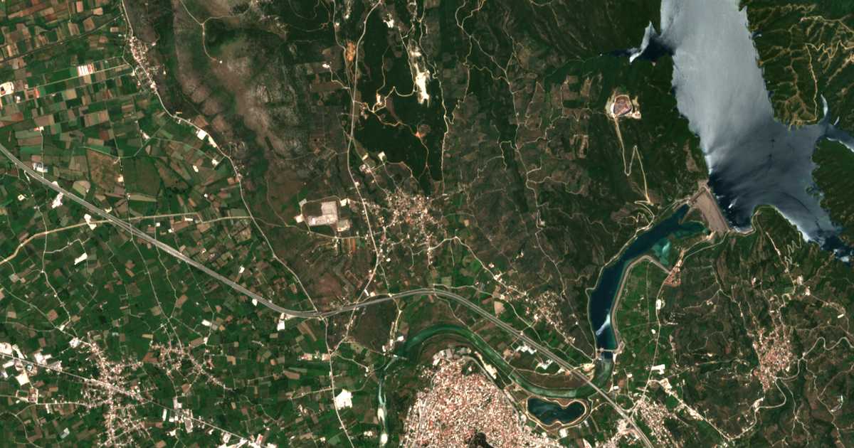 Satelitska karta: Grammenítsa