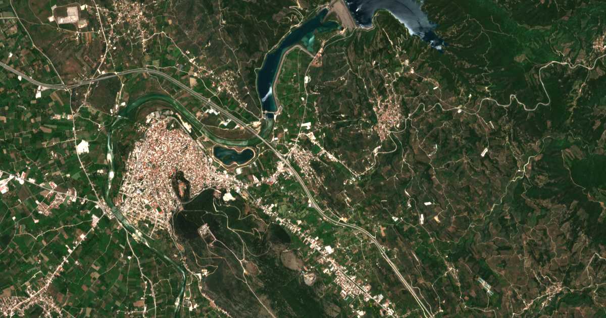 Satelitska karta: Ágios Dimítrios