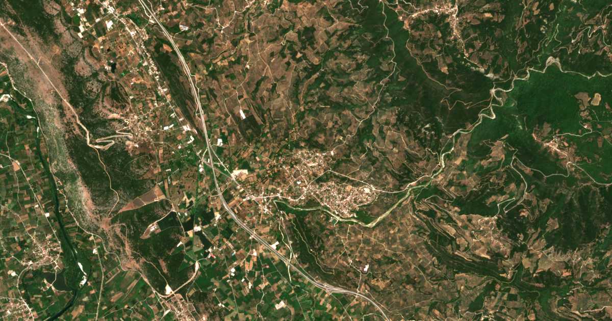 Satelitska karta: Selládes