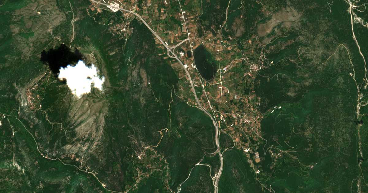 Satelitska karta: Agía Kyriakí