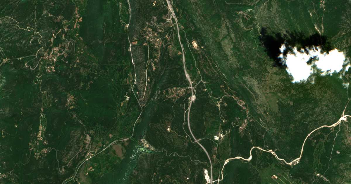 Satelitska karta: Myrodáfni