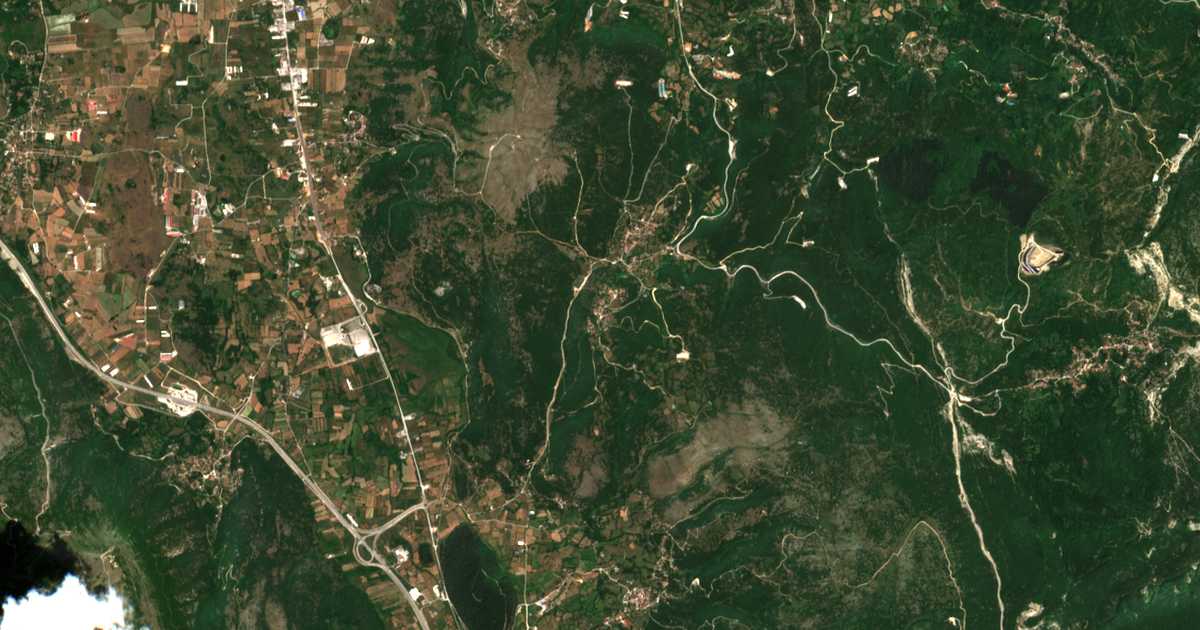 Satelitska karta: Servianá