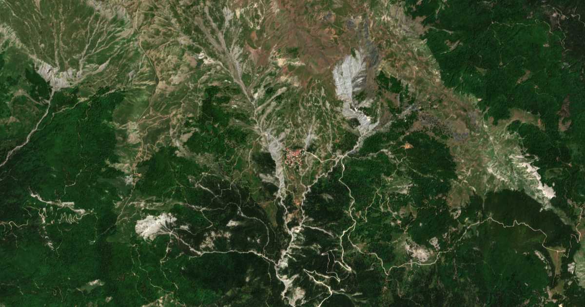 Satelitska karta: Aetomilítsa
