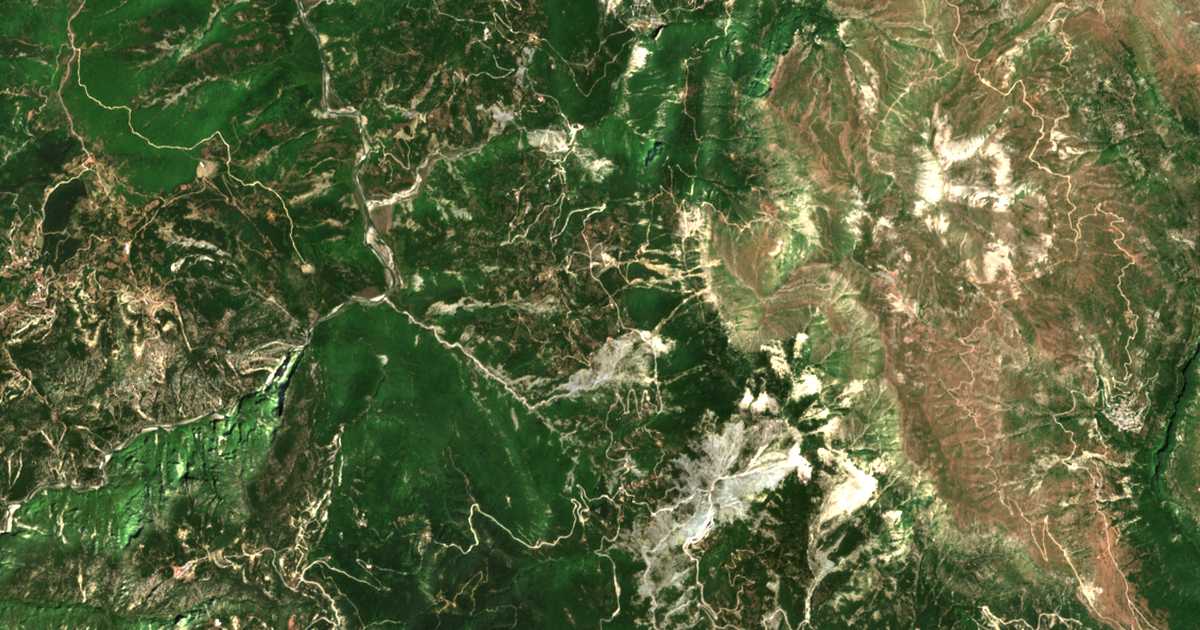 Satelitska karta: Palaiochórion