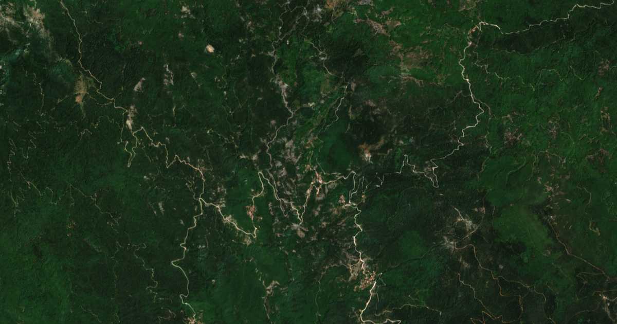Satelitska karta: Elatochórion