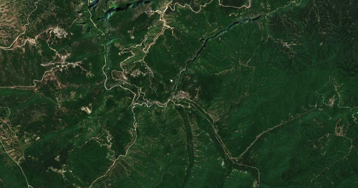 Satelitska karta: Kípoi