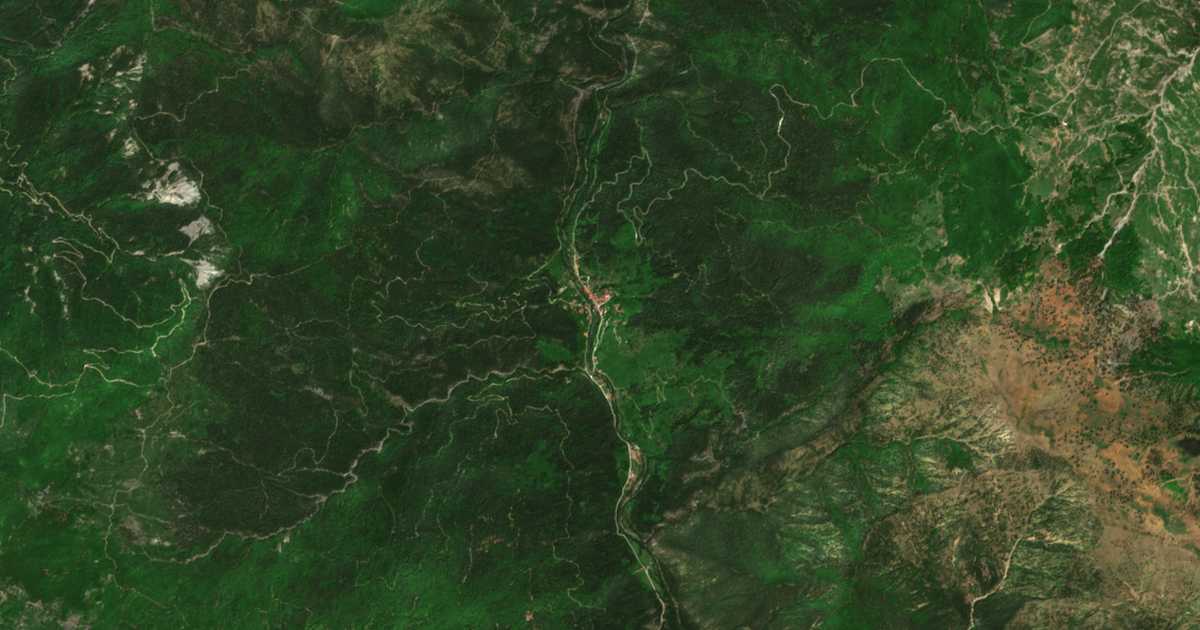 Satelitska karta: Vovoúsa