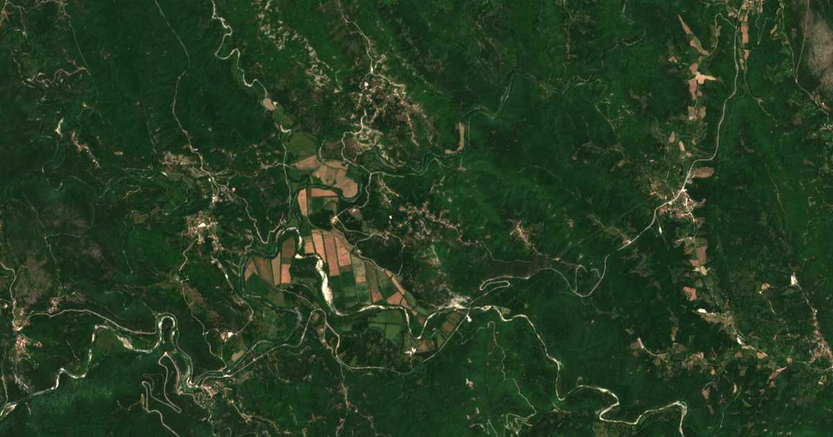 Satelitska karta: Gkrímpovon