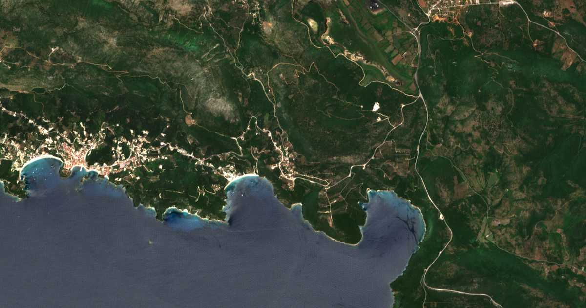Satelitska karta: Agía Kyriakí