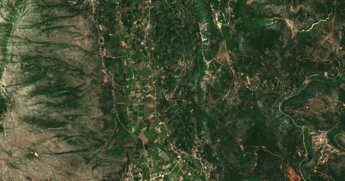 Satelitska karta: Galatás