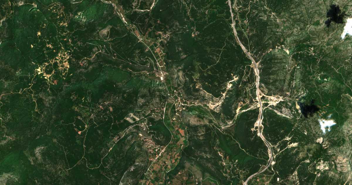 Satelitska karta: Kleisoúra