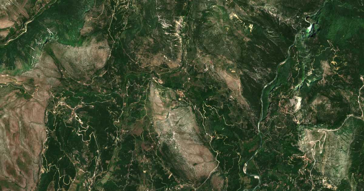 Satelitska karta: Kokkiniá