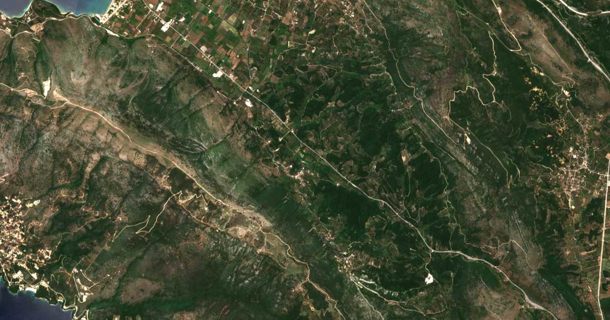 Satelitska karta: Argyrótopos
