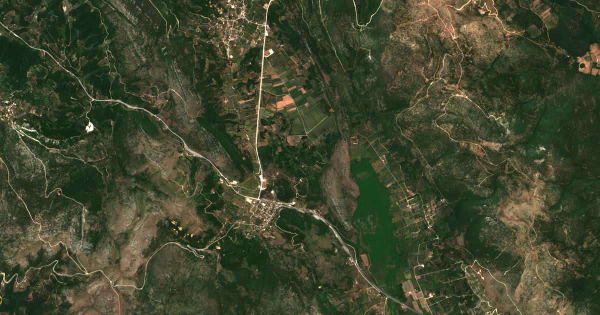 Satelitska karta: Kartérion