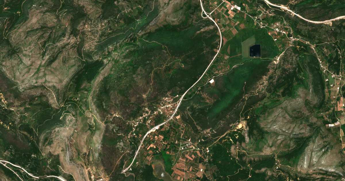 Satelitska karta: Gkríka
