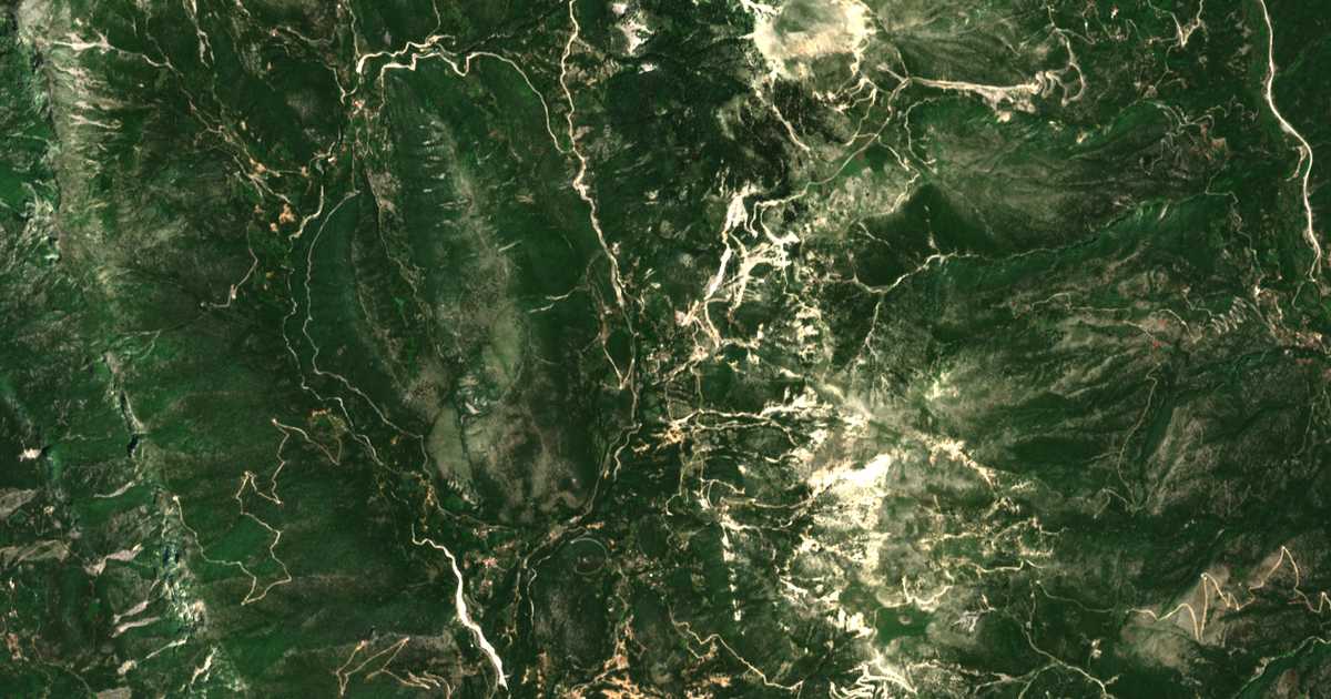 Satelitska karta: Koukoulioí