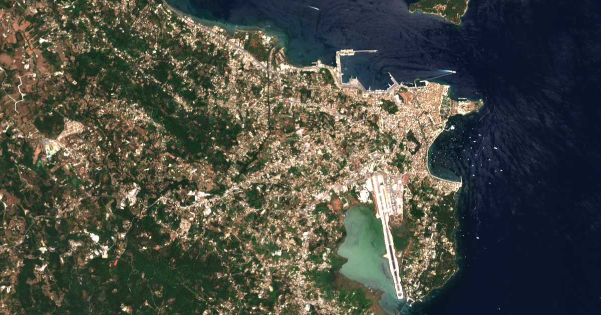 Satelitska karta: Alepoú