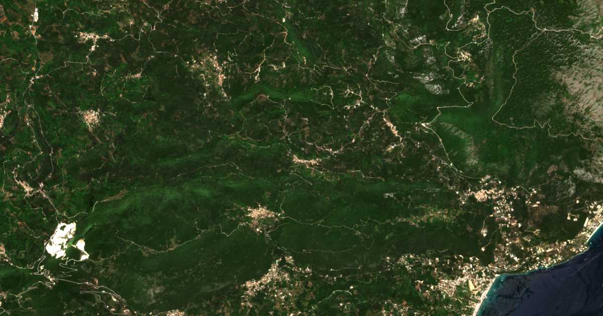 Satelitska karta: Zygós