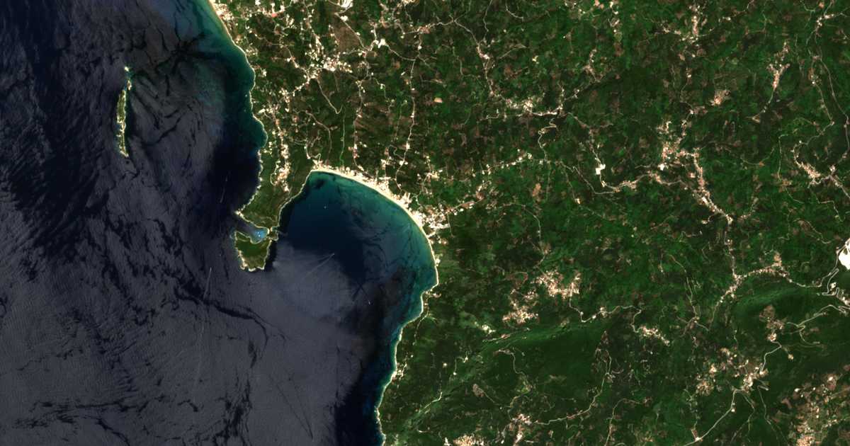 Satelitska karta: Ágios Geórgios