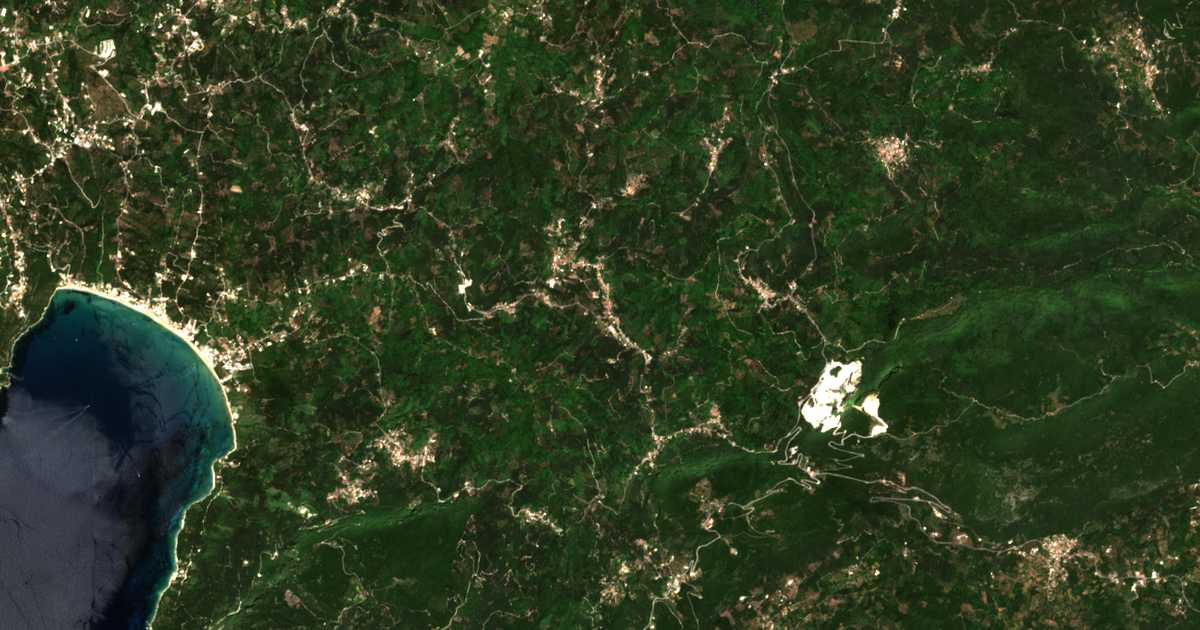 Satelitska karta: Agrós