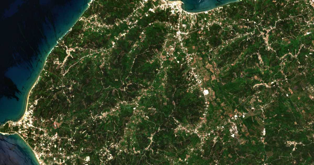 Satelitska karta: Tsoukalió
