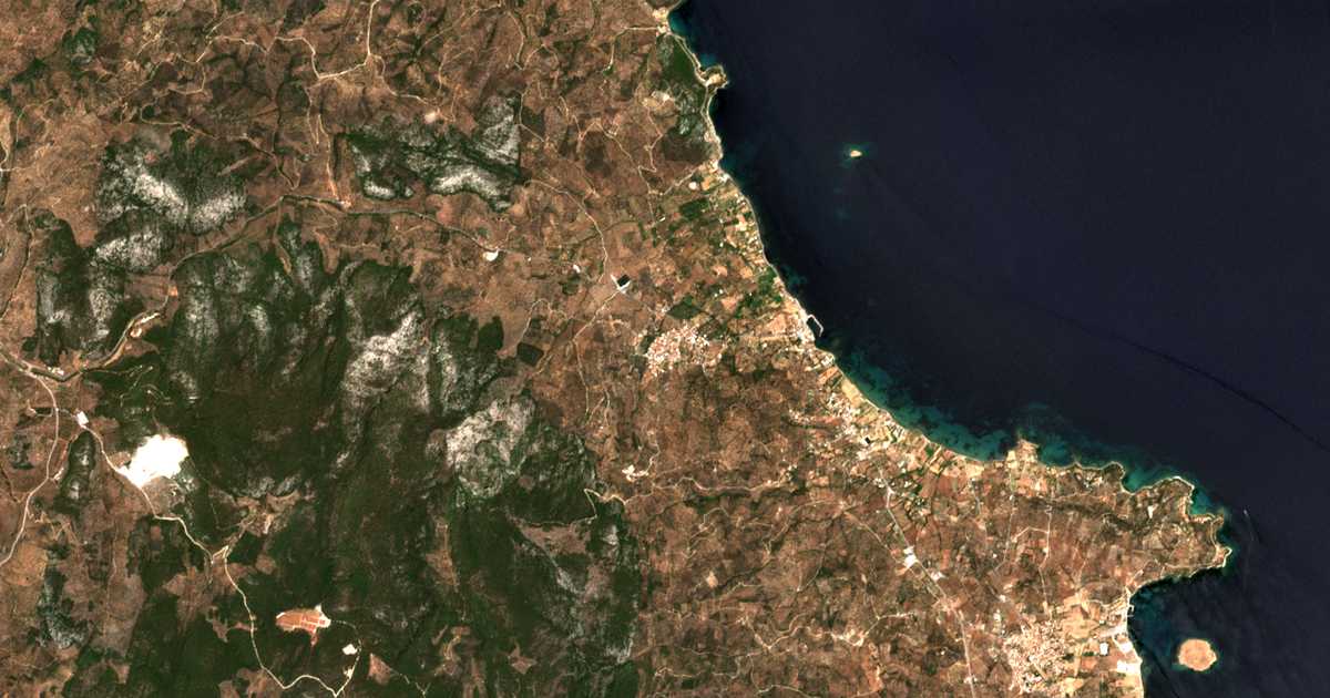 Satelitska karta: Loutrópolis Thermís