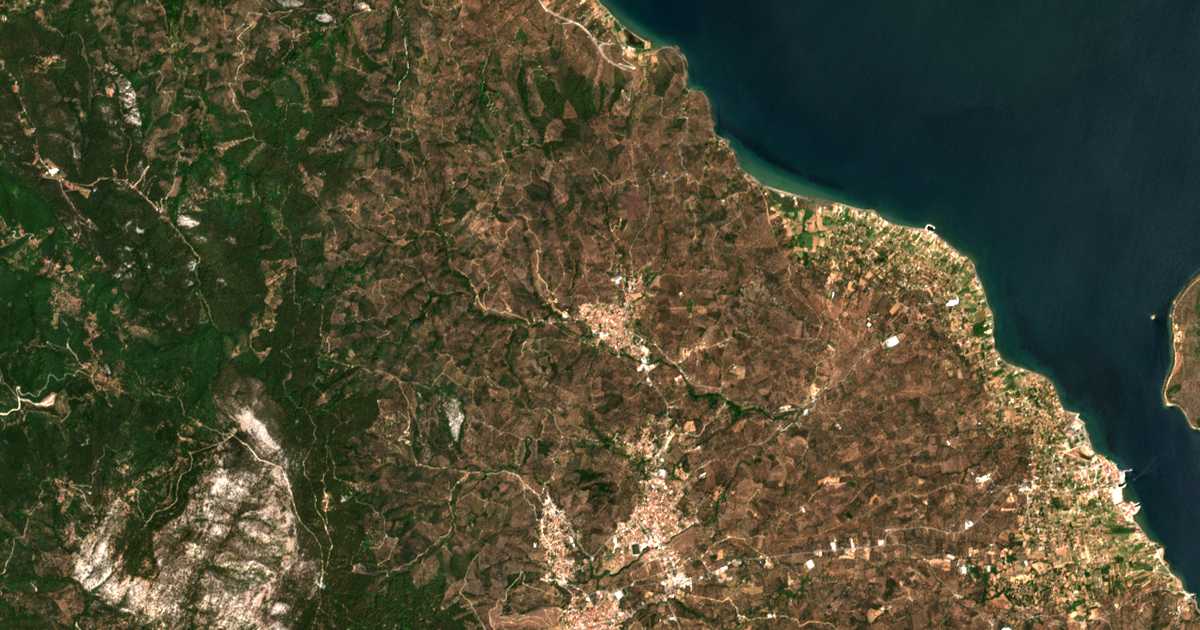 Satelitska karta: Palaiókipos