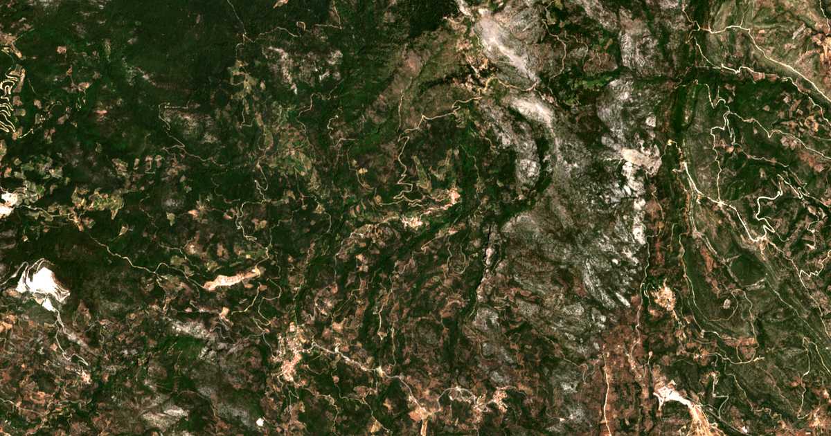Satelitska karta: Mesógeion