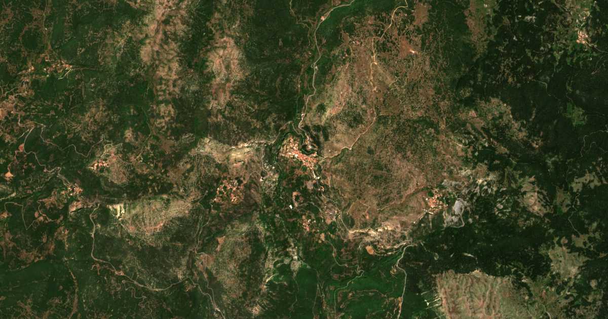Satelitska karta: Dimitsána