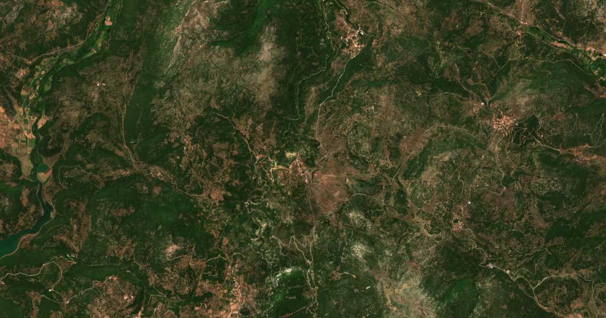 Satelitska karta: Drakovoúnion