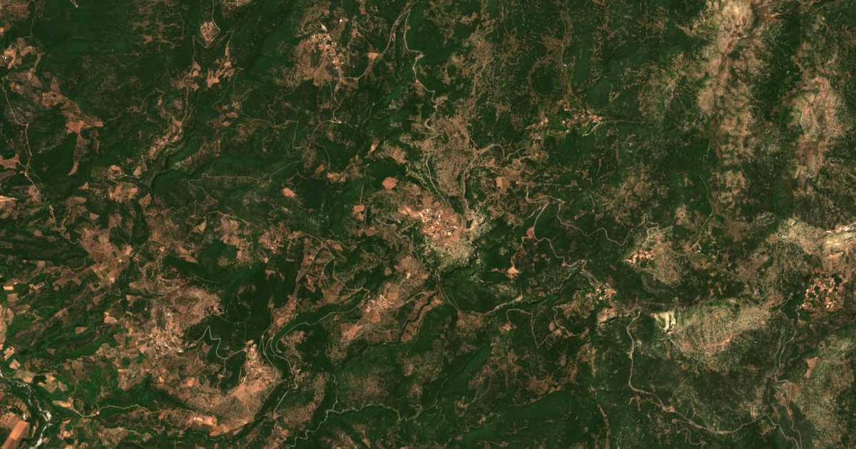 Satelitska karta: Ráftis