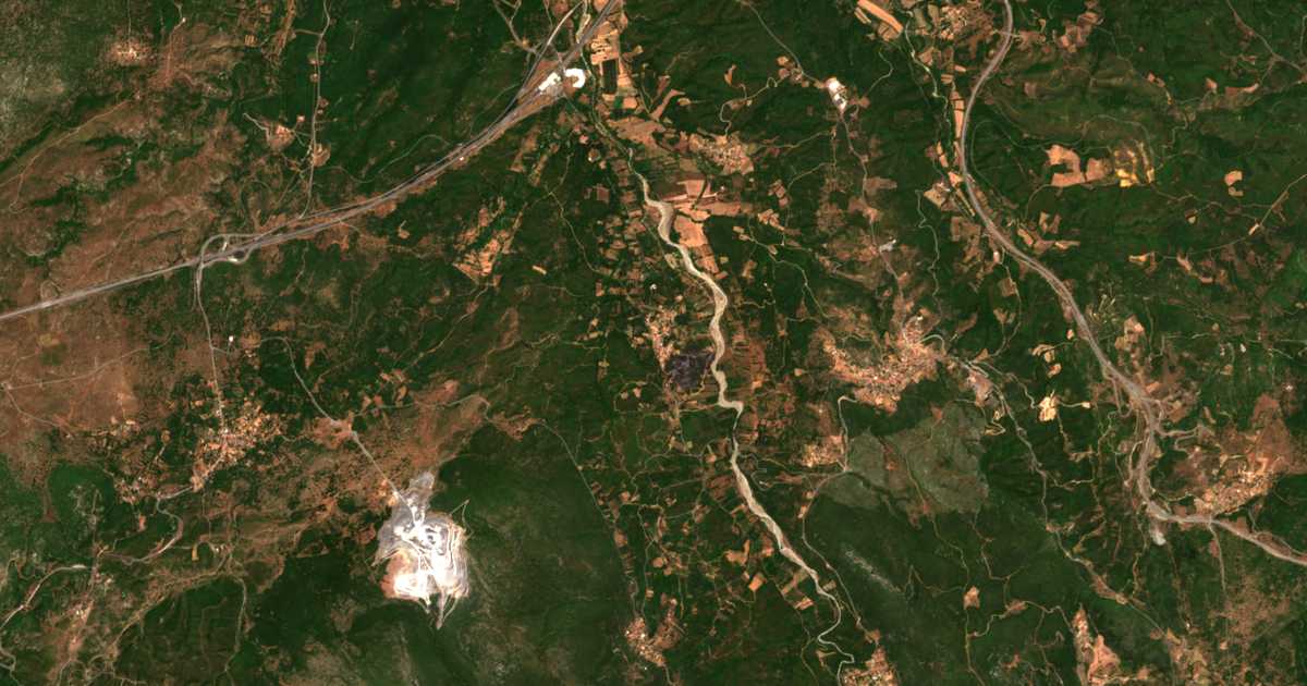 Satelitska karta: Veligostí