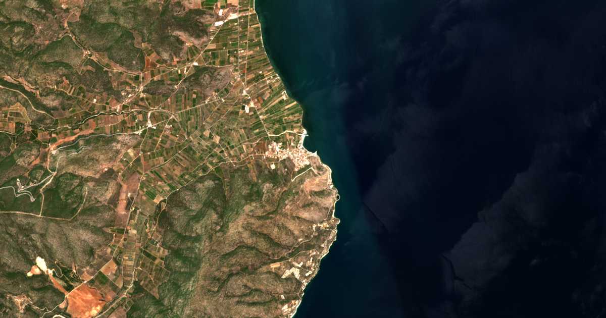 Satelitska karta: Kivérion