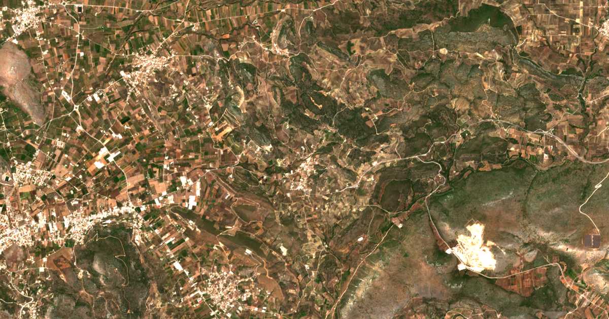 Satelitska karta: Pyrgiótika