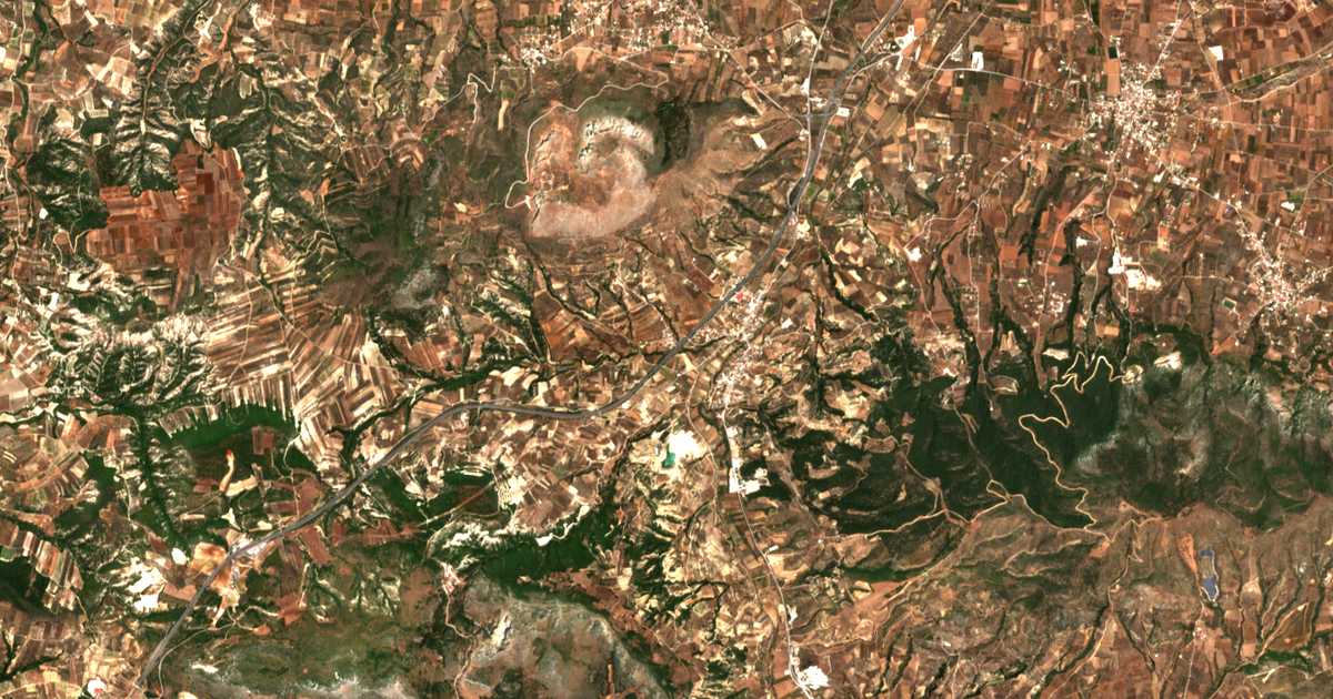 Satelitska karta: Bekiánika