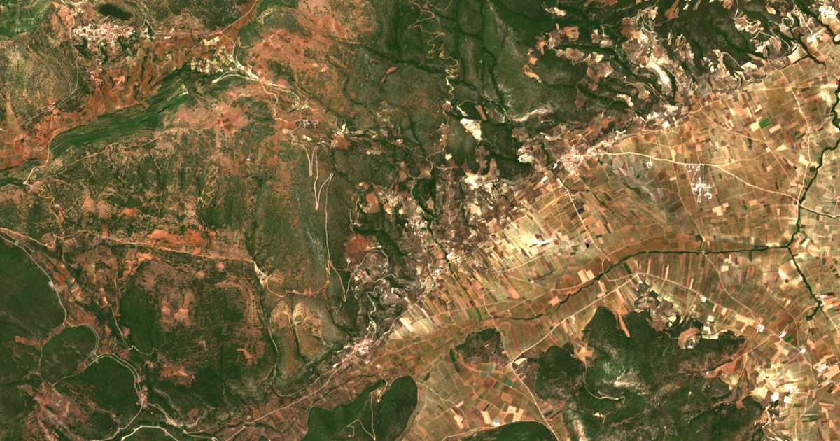 Satelitska karta: Aidónia
