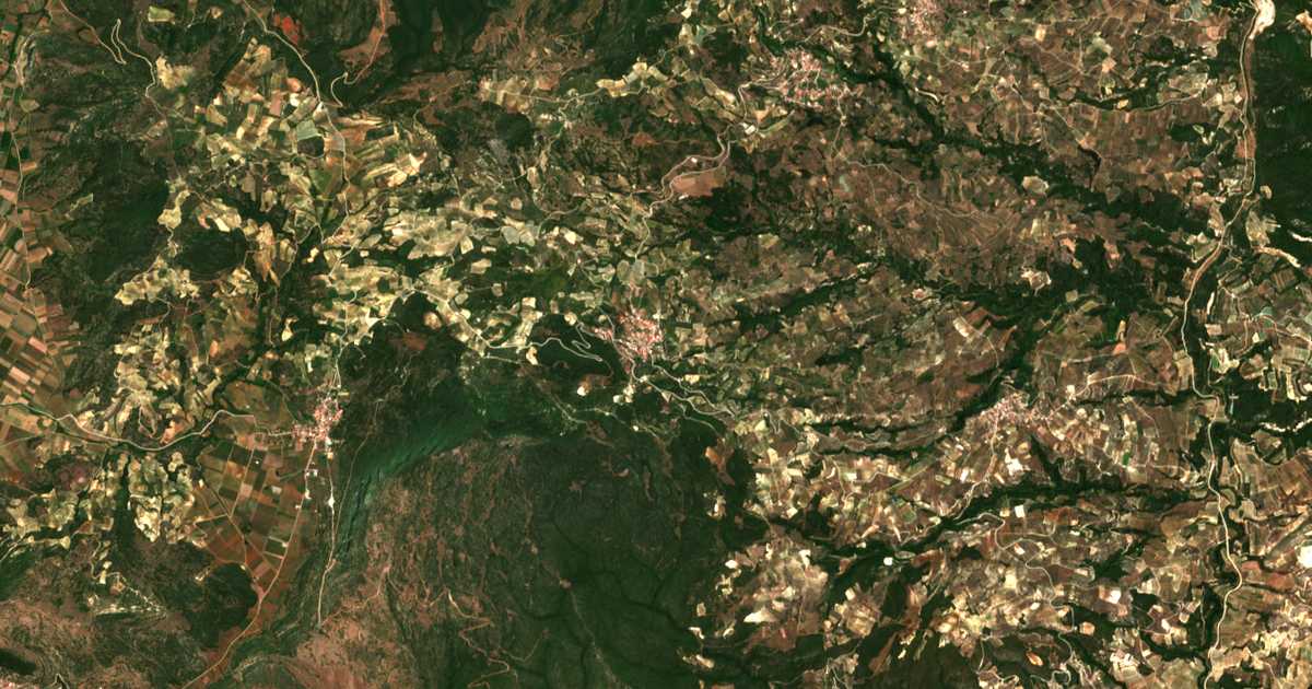 Satelitska karta: Kastrákion