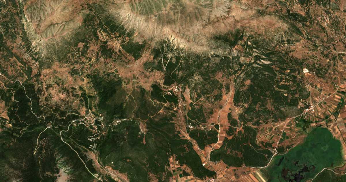 Satelitska karta: Drosopigí