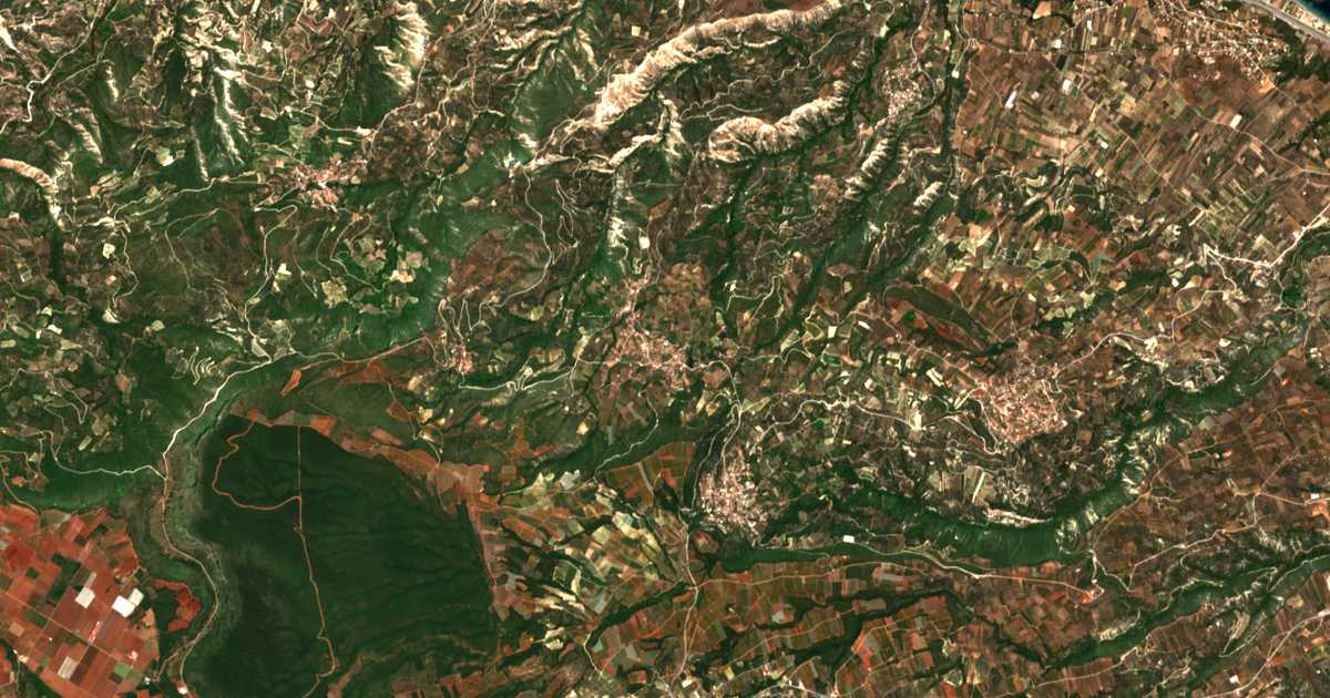 Satelitska karta: Mikrós Váltos